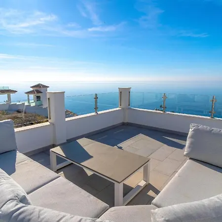Fuer 6 Personen Ca 120 Qm In Nerja, Andalusien Costa Del Sol Apartment